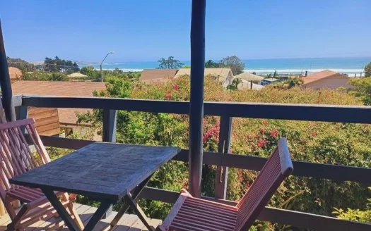 Estupenda casa en Punta de lobos